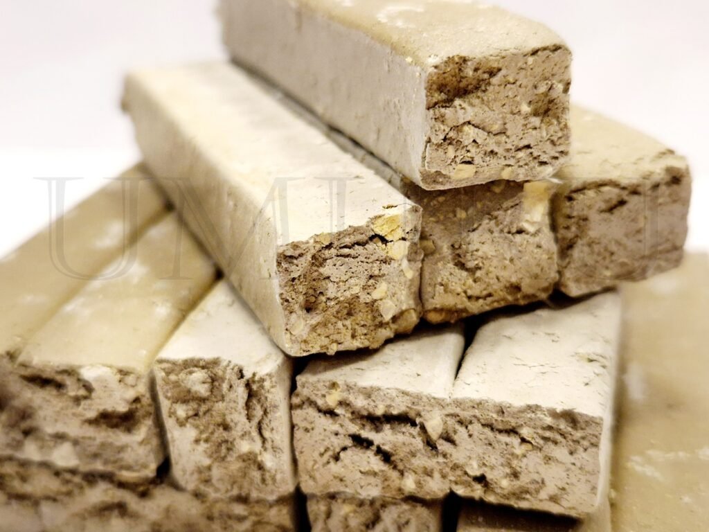 Lehm Ton knusprige Undory mit Kreide